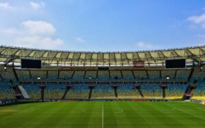 サッカーでのACL断裂を予防するためのジャンプ着地練習法は？