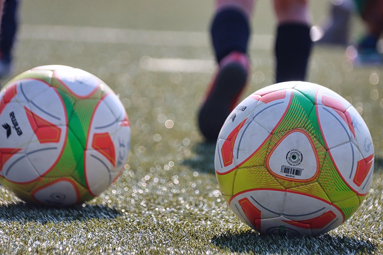 サッカーでのACL断裂を予防するためのトレーニングメニューは？