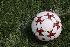 サッカーでACL断裂を予防するためのスポーツ保険おすすめは？